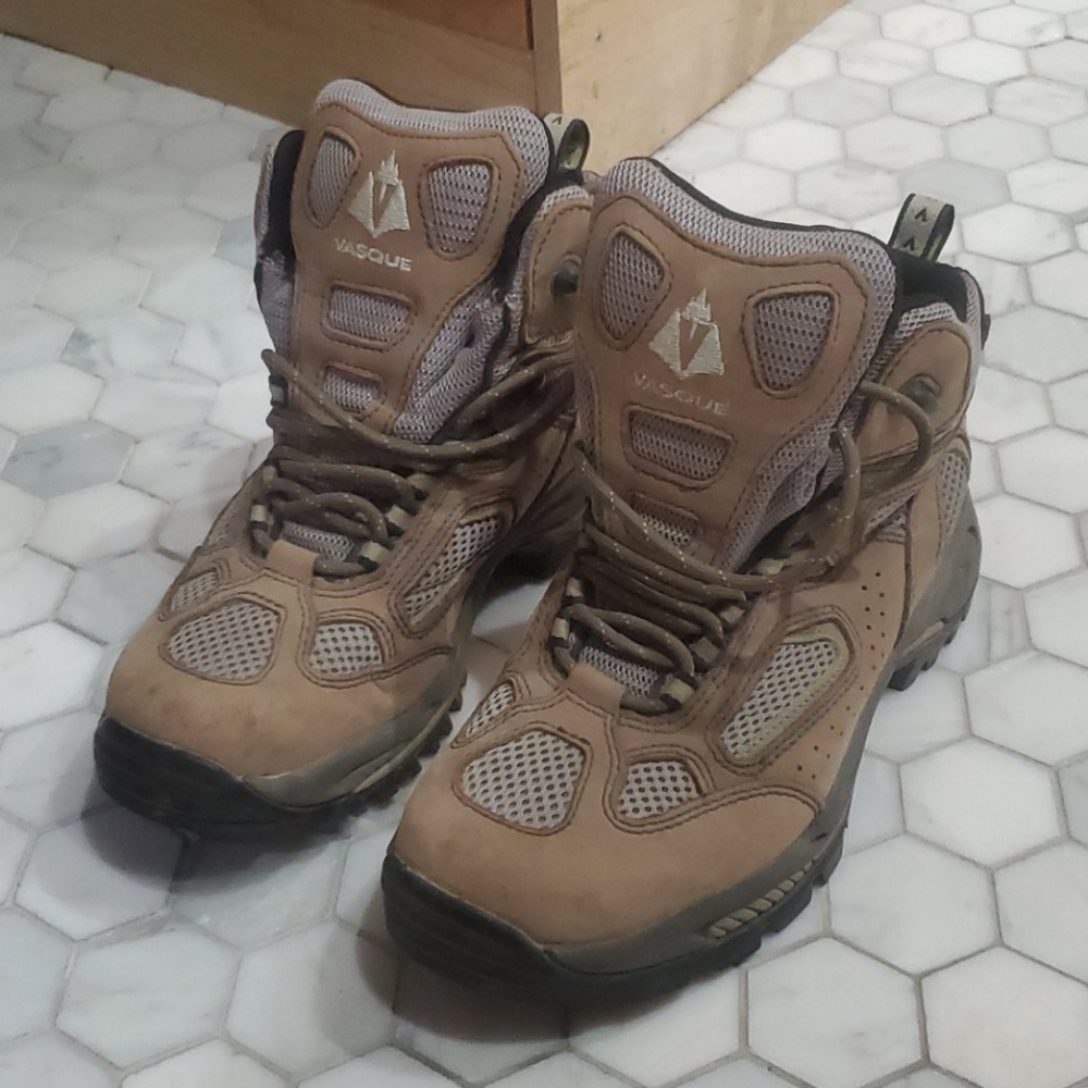 Vasque Hiking Boots. Like new- Only worn twice!
